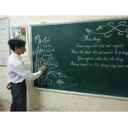 Bảng từ xanh kích thước: 400x120cm  phào to