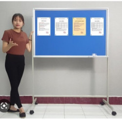Bảng ghim có chân di động, kích thước: 60x80cm