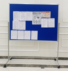 Bảng ghim có chân di động, kích thước: 80x120cm