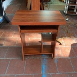 Bàn làm việc nhân viên BVT08 Min- Màu xoan đào đỏ