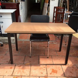 Bàn làm việc chân sắt mặt gỗ BSL12K