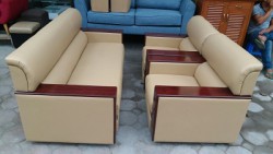 Bộ ghế sofa tay gỗ sang trọng SF99 màu kem