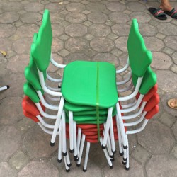 Ghế mẫu giáo chân sắt mặt nhựa GMG97