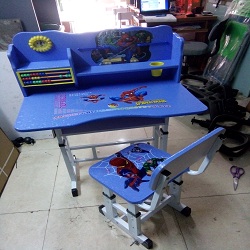 Bàn học cho bé liền giá sách BHS01xanhduong