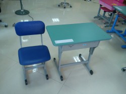 Bộ bàn ghế học sinh Hòa Phát BHS03-1 xanh