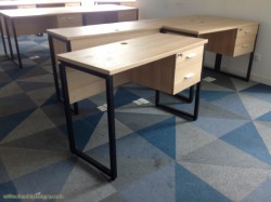 Bàn chân sắt sơn tĩnh điện hộc liền BCSHL1050