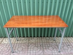 Bàn khung sắt mặt gỗ chân gấp gọn BG1260TN