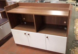 Kệ gỗ bếp đa năng có tủ liền chân KVS23