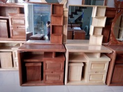 Bàn trang điểm gỗ tự nhiên B45