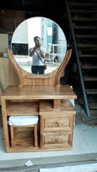 Bàn trang điểm gỗ hương xám B33
