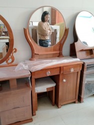 Bàn trang điểm gỗ tự nhiên B35 