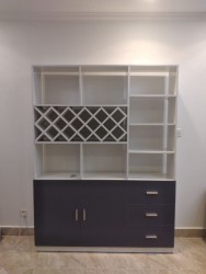 Tủ kệ đựng rượu và đồ vật trang trí KSG52