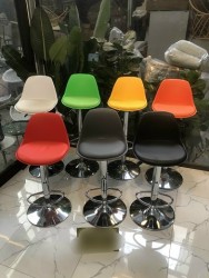 Ghế Bar nhựa đệm da chân mâm mạ GB36