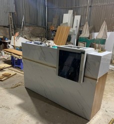 Quầy lễ tân giả vân đá đẹp lạ BQ50