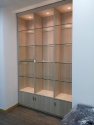 Tủ gỗ MDF đợt kính trưng bày đẹp TKK22