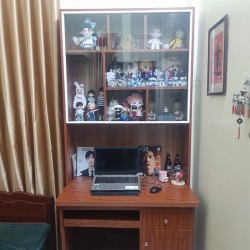 Bàn học gỗ MDF màu lát cánh kính rộng 1m BLG10L