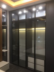 Tủ áo cánh kính khung nhôm hệ TQA81 ( GIÁ CHƯA CÓ ĐÈN )