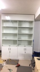 Tủ trưng bày cánh kính lùa TKK26