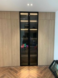 Tủ gỗ đựng quần áo cánh kính TQA86