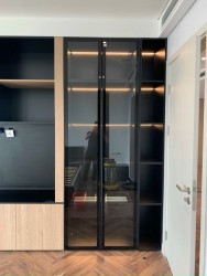 Tủ kệ gỗ cánh kính hiện đại TKK28