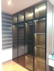 Tủ quần áo khung gỗ cánh kính hiện đại TQA87