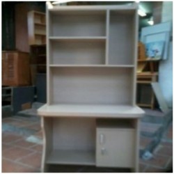 Bàn học gỗ công nghiệp liền giá sách BLG08min-mau383