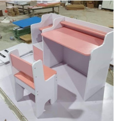 Bộ bàn ghế học sinh cho bé có kệ sách và hộc để đồ BGK73