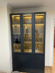 Tủ rượu cánh kính khung gỗ đẹp KR42 (Chưa có đèn led)