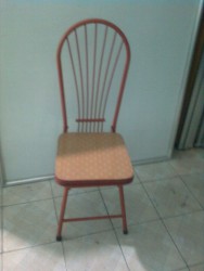 Ghế gấp phòng ăn 7 nan khung sơn đệm Composit kẻ caro