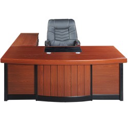 Bàn lãnh đạo Hòa Phát DT2010H3